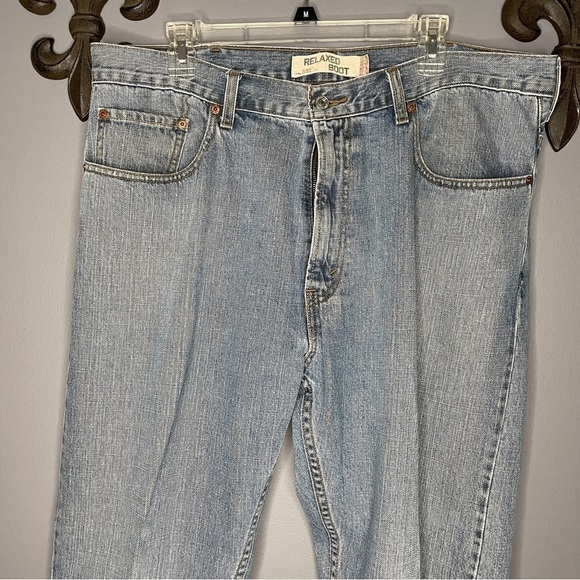 Levi’s 557 men’s 100% cotton relaxed boot cut fit blue jeans size 38 x 30 - Picture 5 of 9